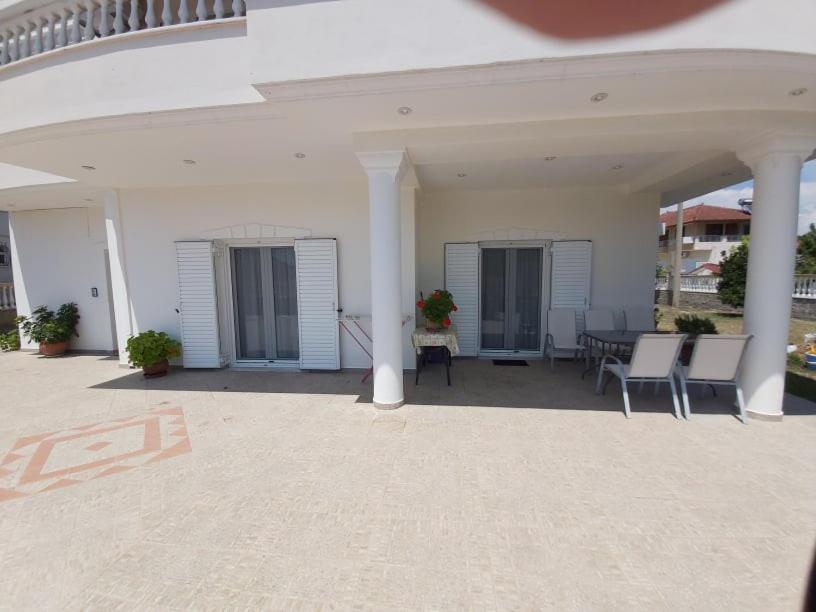 Konstantinos Apartments Ammoudia Extérieur photo