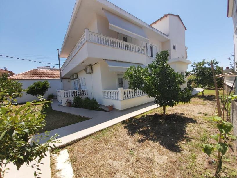 Konstantinos Apartments Ammoudia Extérieur photo