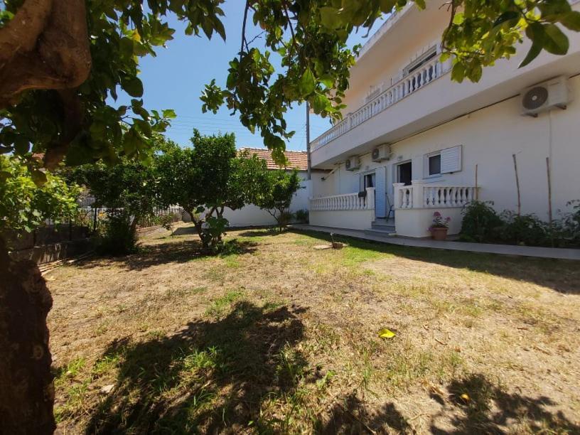 Konstantinos Apartments Ammoudia Chambre photo