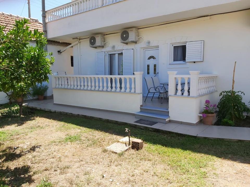 Konstantinos Apartments Ammoudia Chambre photo
